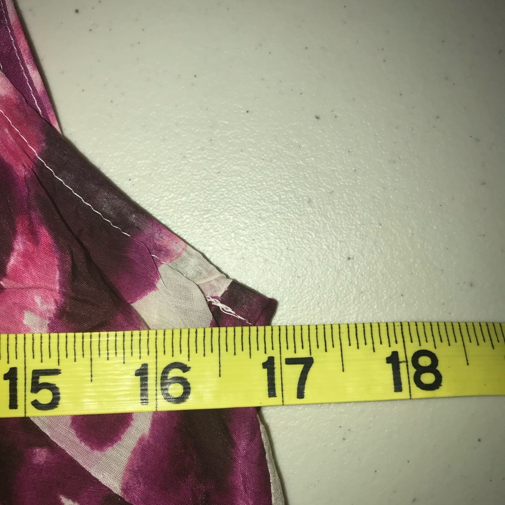 Ann Taylor Loft Floral Top 1927 - Picture 3 of 6